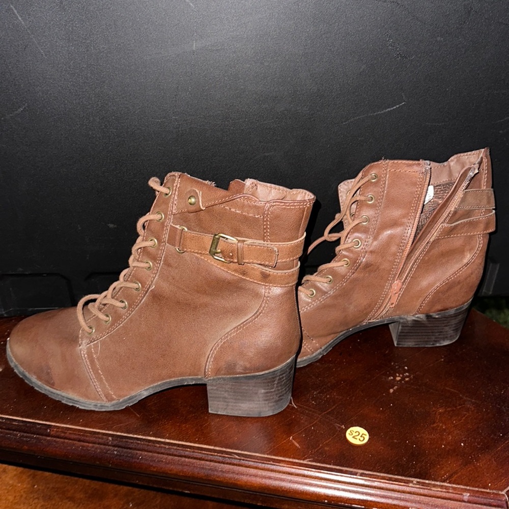 women’s leather booties